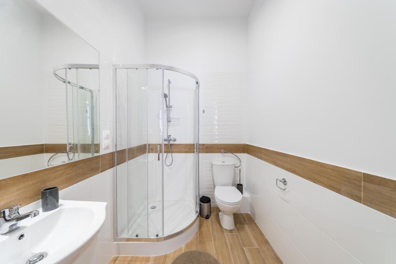 Zelazna Apartment Wawelofts Krakau Buitenkant foto